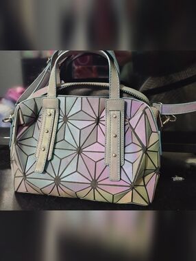 AmeriLeather Iridescent Geometric Dome Satchel Handbag - Women's Bag